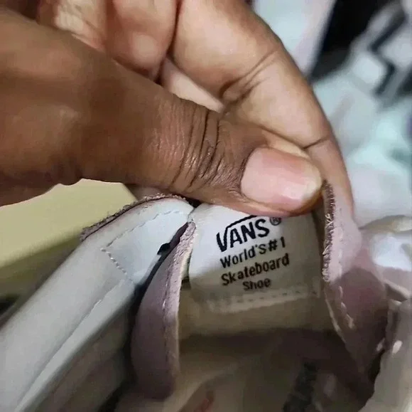 Vans Sk8-Hi Unisex  sneakers Lavender size Womens  9.5 - Picture 5 of 8